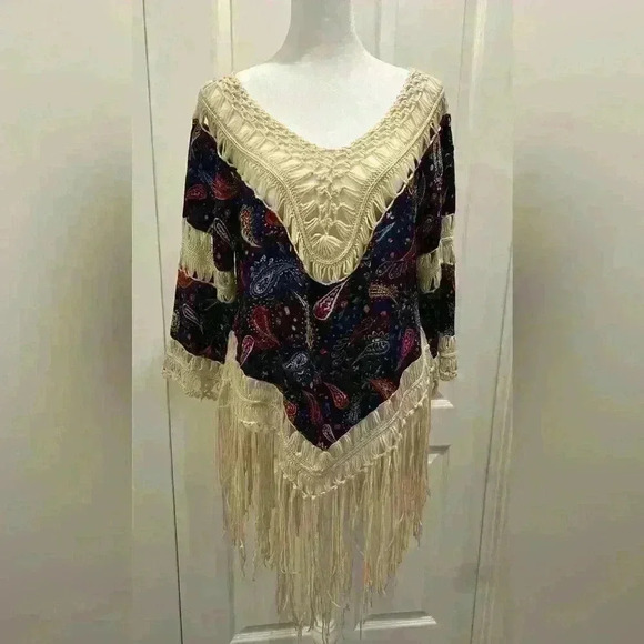 Bohemian Crochet tunic size small - Picture 1 of 6